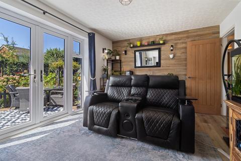 3 bedroom detached bungalow for sale, Worcester WR2