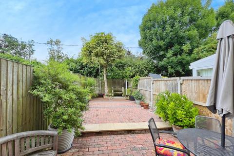 undefined, Peregrine Close, Hythe