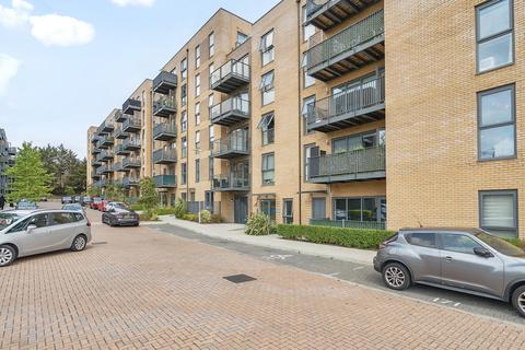 2 bedroom apartment for sale, Apple Yard, London