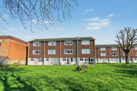 undefined, Queens Court, Alexandra Road, Farnborough, GU14