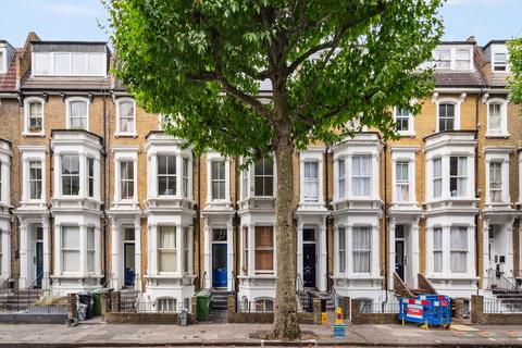2 bedroom flat for sale, Hammersmith Grove, London, W6