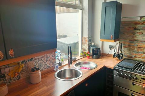 2 bedroom end of terrace house for sale, Bryn Melyn, Brymbo LL11