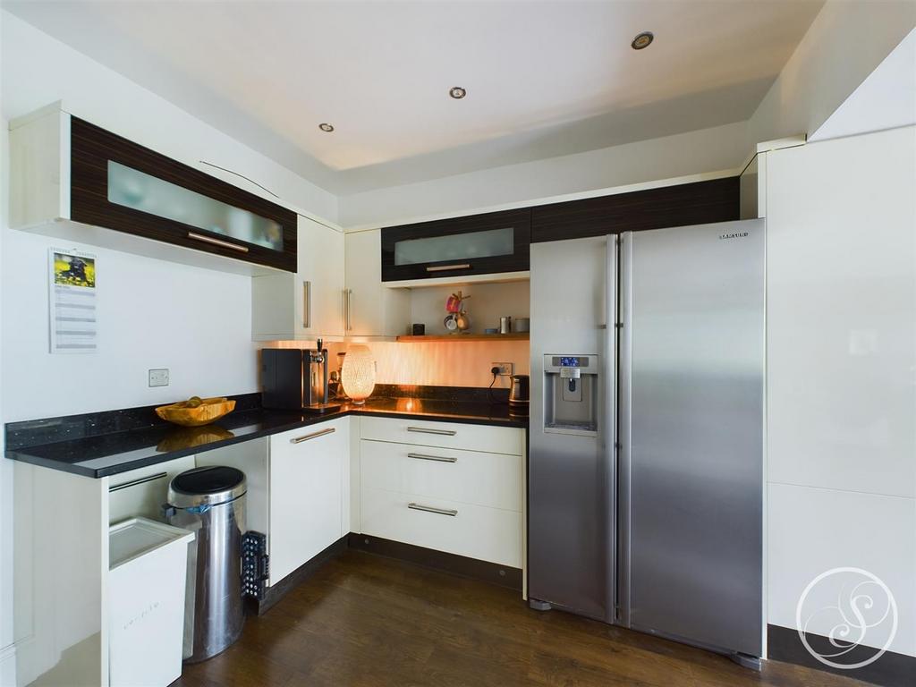 Kitchen/diner/family room