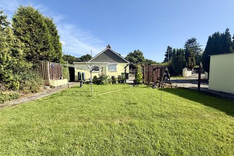 undefined, Felinfach, Lampeter