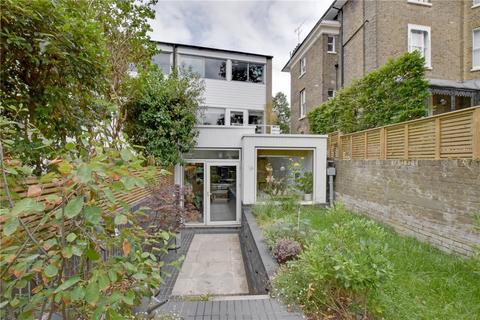 16 Morden Road, London, SE3 0AA