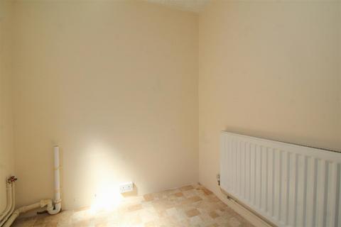 9 Belle Vue, Peterborough, PE2 8RA