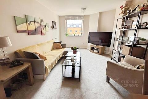 1 bedroom apartment to rent, Wooldridge Close, Feltham, TW14
