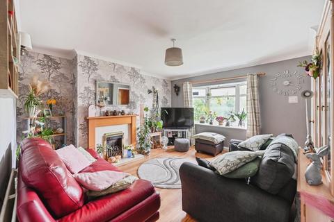3 bedroom semi-detached house for sale, Dovehouse Fields, Lichfield