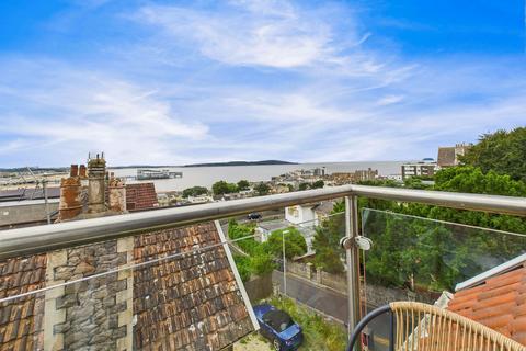 2 bedroom flat for sale, Shrubbery Walk, Weston-Super-Mare, BS23