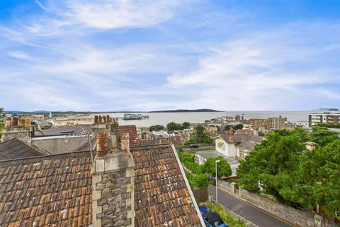 2 bedroom flat for sale, Shrubbery Walk, Weston-Super-Mare, BS23