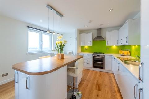 2 bedroom apartment for sale, Flat 17, 5 Heron Place, Granton, Edinburgh, EH5 1GG