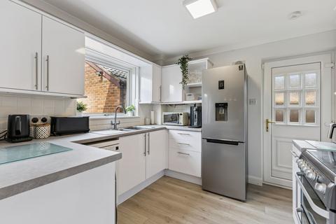 13 Clayknowes Way, Musselburgh, EH21 6UL