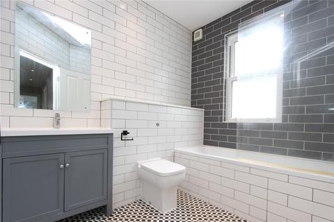 undefined, Leigh Road, Leigh-on-Sea, SS9