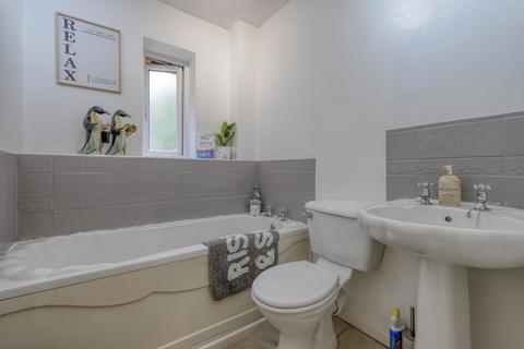 33 Ashmores Close, Redditch, B97 5LP