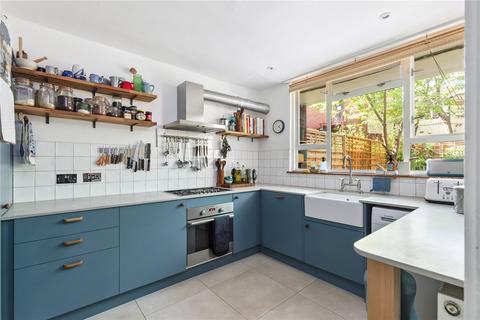 Flat 18, Hillfield House Grosvenor Avenue, London, N5 2NS