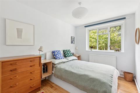 Flat 18, Hillfield House Grosvenor Avenue, London, N5 2NS