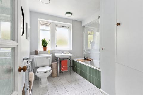 Flat 18, Hillfield House Grosvenor Avenue, London, N5 2NS