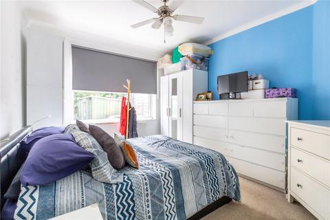 19 Gilda Close, Bristol, BS14 9JX
