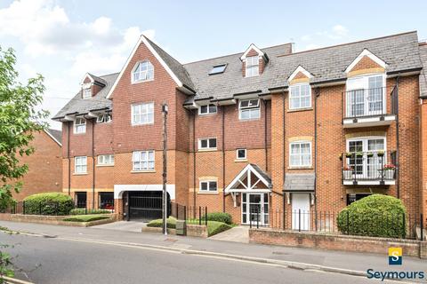 2 bedroom penthouse for sale, Sydenham Road, Surrey GU1