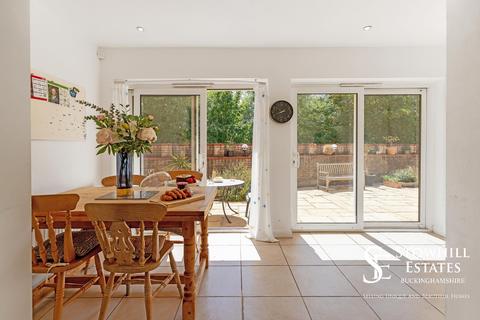 4 bedroom detached house for sale, Gossmore Close, Marlow, SL7