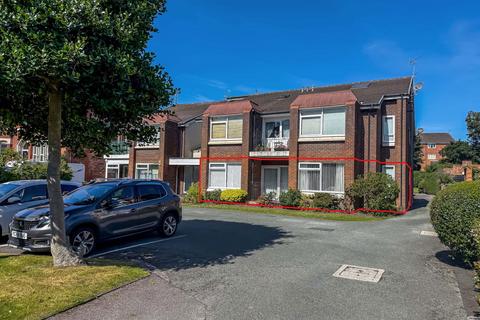 undefined, Waterloo Road, Southport PR8