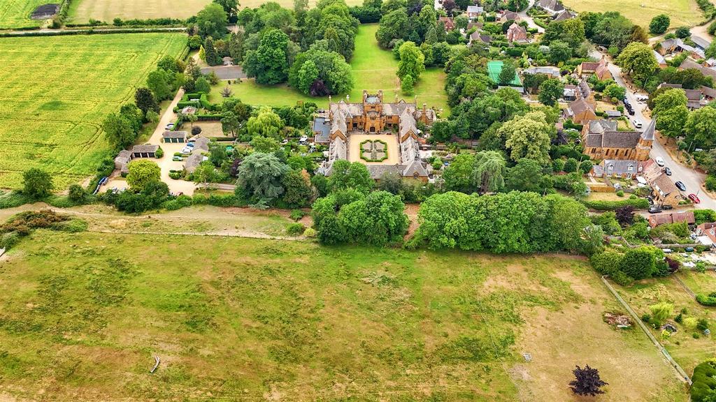 Carrow Barn