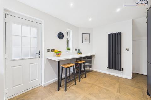 54 Coulston Road, Lancaster, LA1 3AE