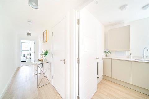 16 Forest View, Chingford, London, E4 7AY