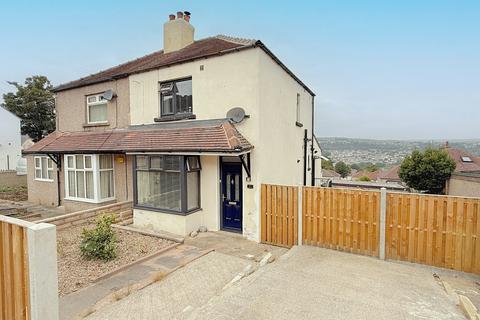Lynden Avenue, Shipley, BD18