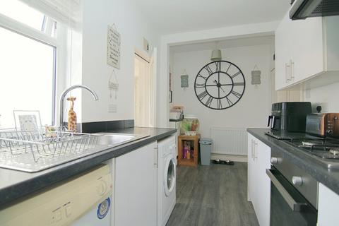 undefined, Lynden Avenue, Shipley, BD18