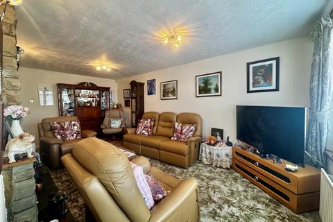 2 bedroom bungalow for sale, Blewitt Street, Hednesford, Cannock, Staffordshire, WS12