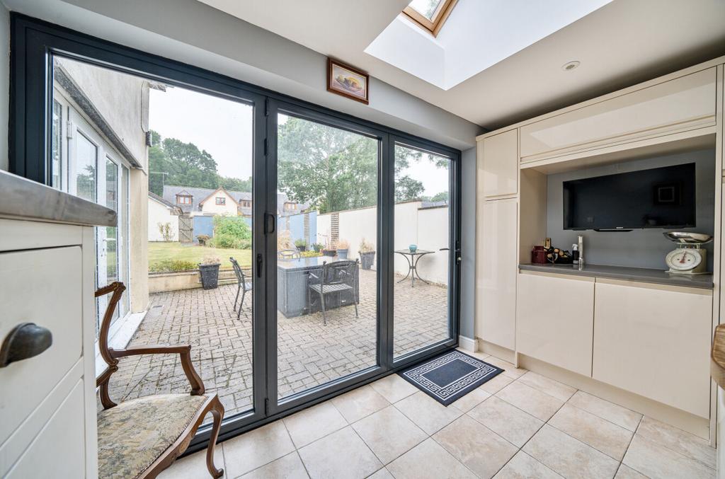 1324311 10 687651...