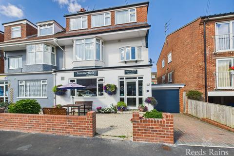 Summerfield Road, Bridlington YO15