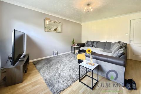 25 Far Lawns, Carlton, Barnsley, S71 3FL