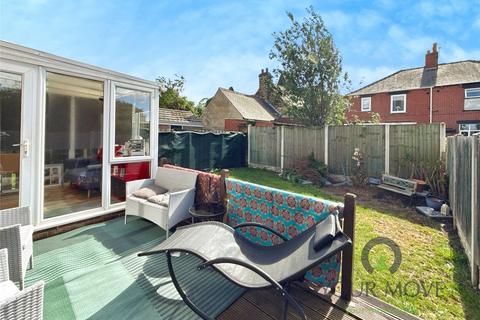 25 Far Lawns, Carlton, Barnsley, S71 3FL
