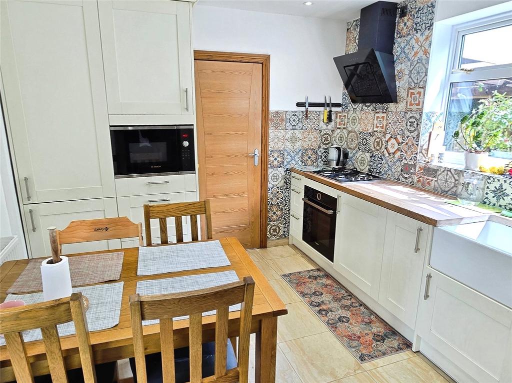 Breakfast Kitchen