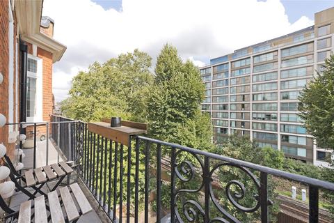 3 bedroom flat to rent, Addison Bridge Place, Brook Green, London, W14