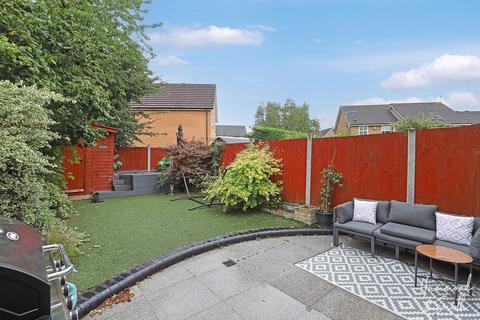 15 Tewkesbury Close, Loughton, IG10 3NT