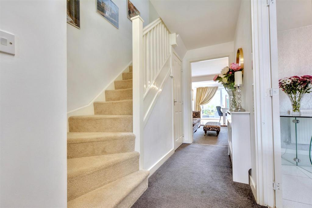 Entrance Hall.jpeg