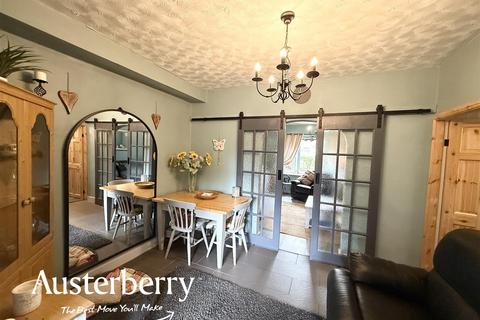 3 bedroom semi-detached house for sale, Queensmead Road, Stoke-On-Trent ST3
