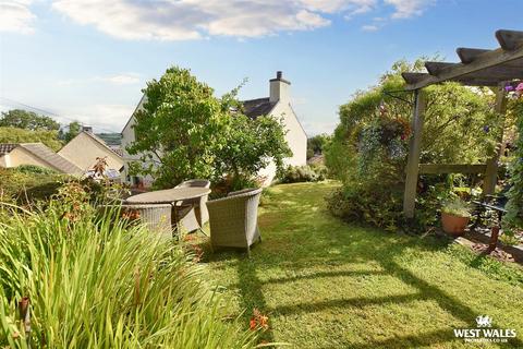 undefined, Penally, Tenby