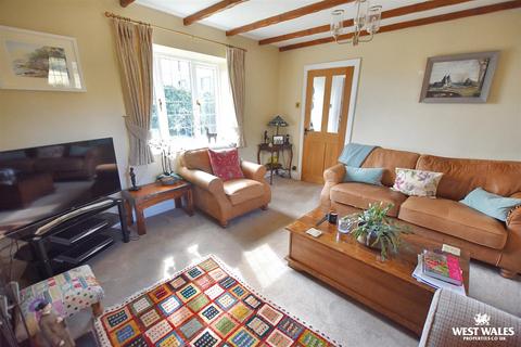 3 bedroom detached house for sale, Penally, Tenby