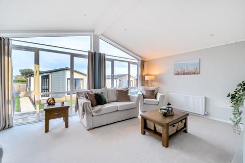 2 bedroom park home for sale, Christchurch, Dorset, BH6