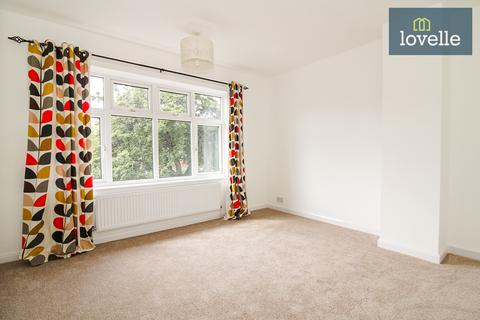 90 Gloucester Avenue, Grimsby, DN34 5BT