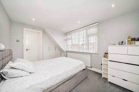 undefined, Scotts Avenue, Sunbury-On-Thames TW16