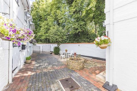 3 bedroom detached house for sale, Church Road, Old Windsor, Windsor