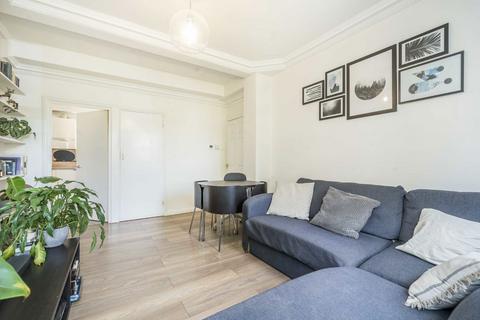 2 bedroom flat for sale, Neckinger Estate, London SE16
