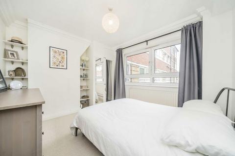 2 bedroom flat for sale, Neckinger Estate, London SE16