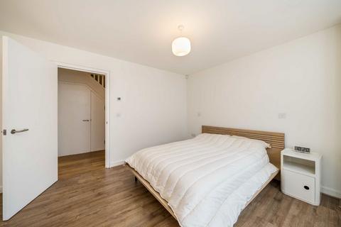 1 bedroom flat for sale, Acton Lane, London W4