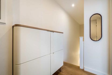 1 bedroom flat for sale, Acton Lane, London W4
